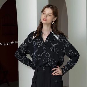 Petite Studio Keller Shirt in Abstract Print
